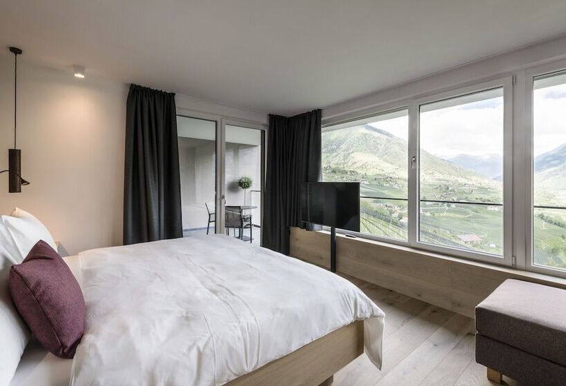 Vinea   Suites & Apartments