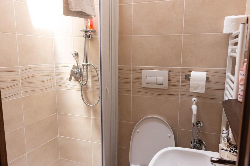 ベッドアンドブレックファースト La Dote