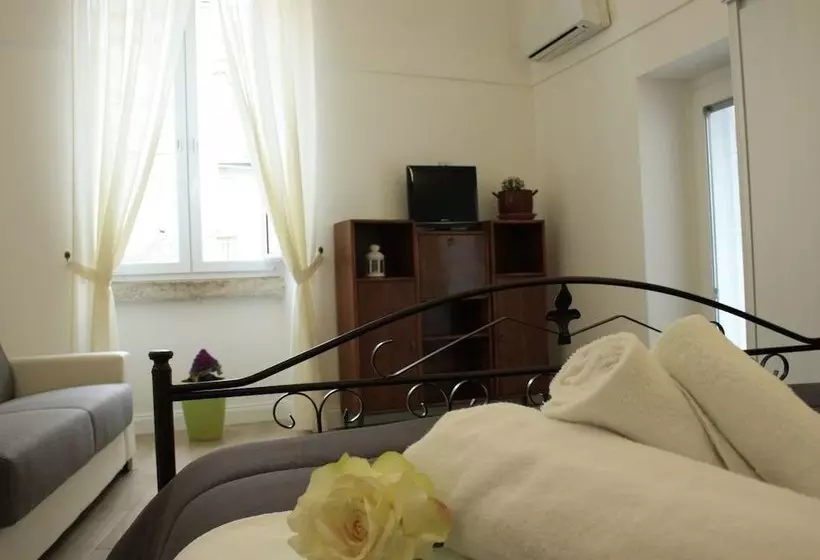 Aamiaismajoitus (B&B) Le Stanze Di Mavì