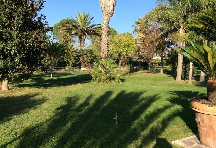 فندق فئة نجمة واحدة Villa Dei Butteri   Aprilia