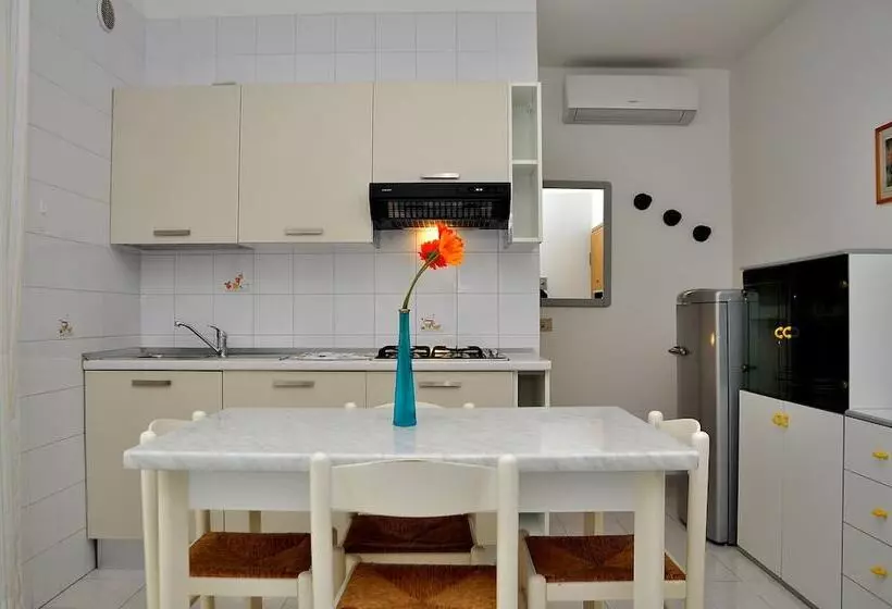 اقامتگاه Condominio Tucano