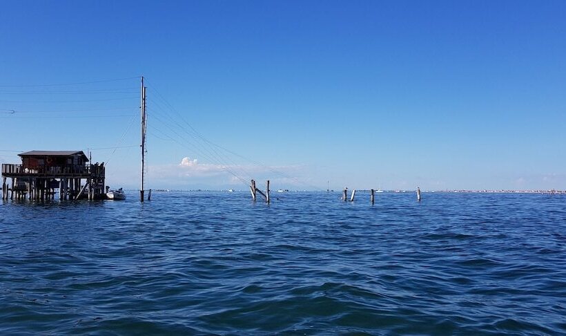 تختخواب و صبحانه Ca  Dell Angelo