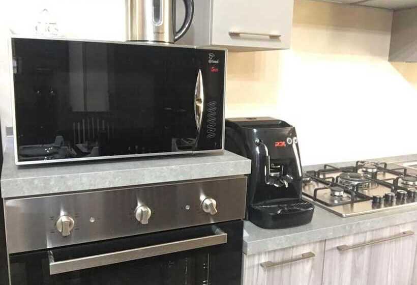 مبيت وإفطار Ruben Holiday