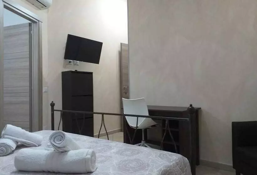 تختخواب و صبحانه Ruben Holiday