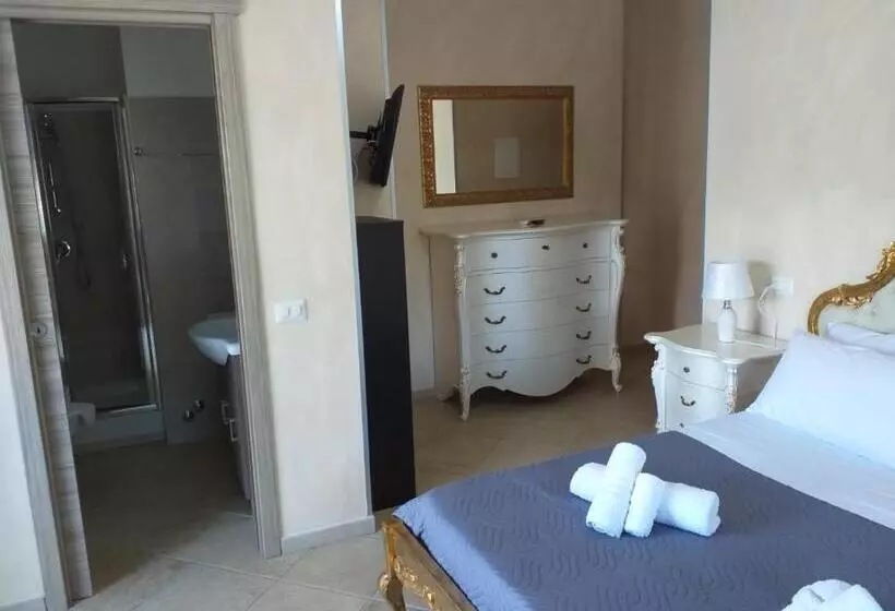 تختخواب و صبحانه Ruben Holiday