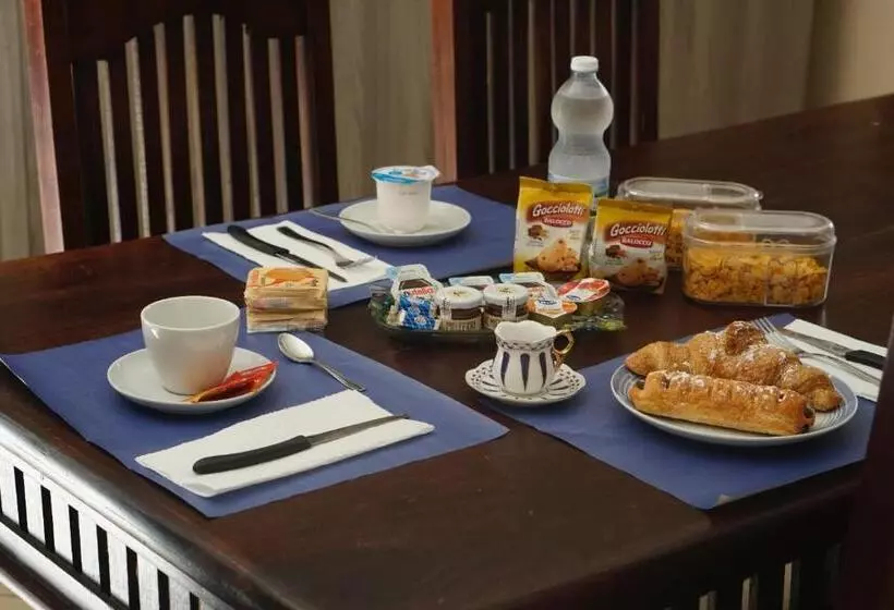 تختخواب و صبحانه Ruben Holiday