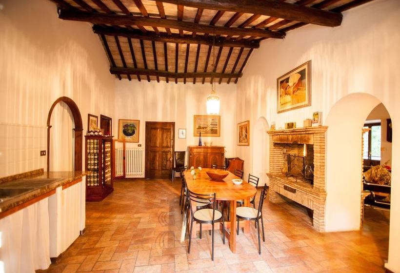 فندق ريفى Il Molinaccio Al Rio Chiaro