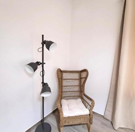 Bed and Breakfast Ajana Rooms By Accomodo