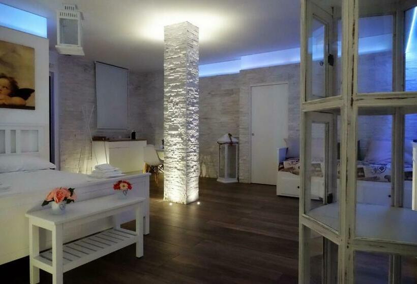 تختخواب و صبحانه La Dolce Notte