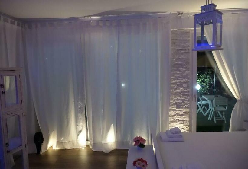 تختخواب و صبحانه La Dolce Notte