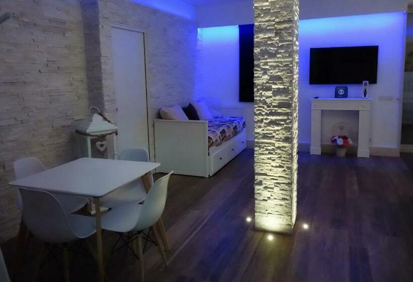 تختخواب و صبحانه La Dolce Notte