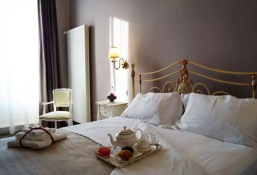 Aamiaismajoitus (B&B) Le Torri Di Tarquinia