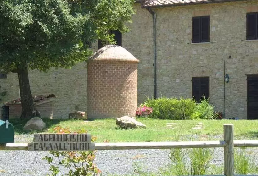 田舎風ホテル Agriturismo Casa All Olmo
