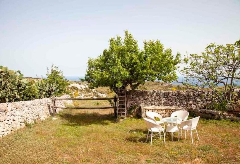 בית מלון כפרי Avola Antica