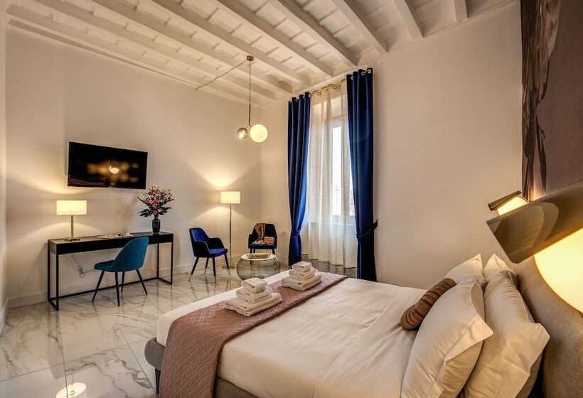 پانسیون Little Queen Pantheon