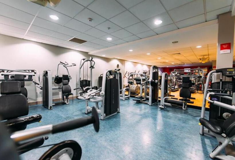 Отель Armagh City