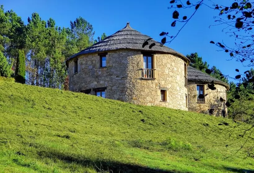 فندق Balneario Rio Pambre