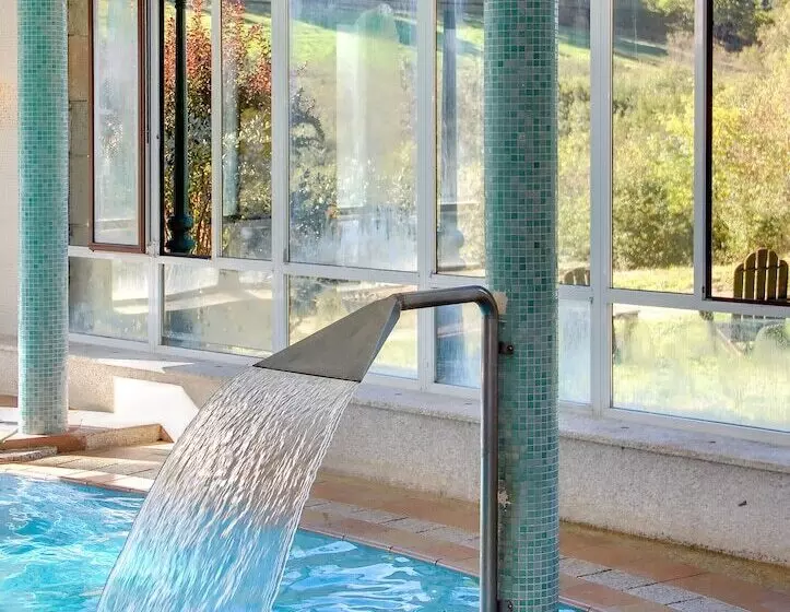 فندق Balneario Rio Pambre