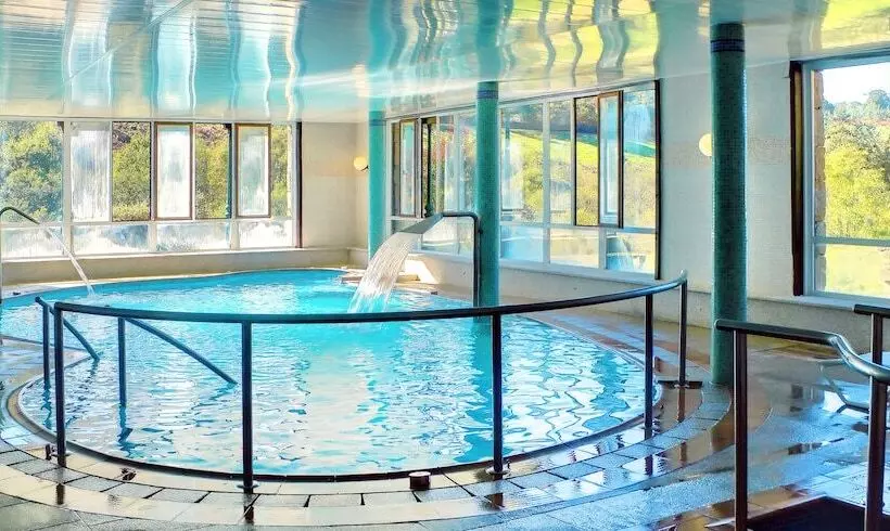 فندق Balneario Rio Pambre