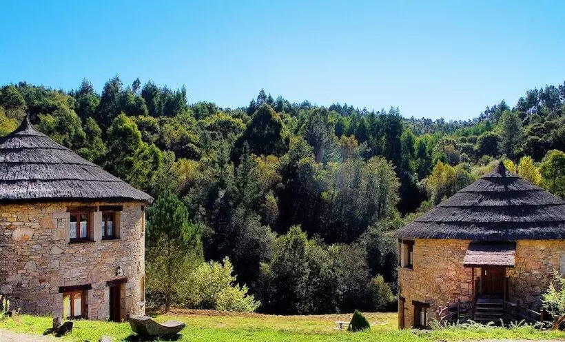 فندق Balneario Rio Pambre