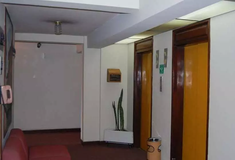 هتل Cesar S Plaza