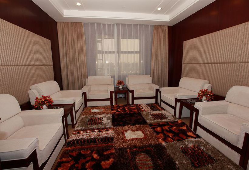 Отель Crown Plaza