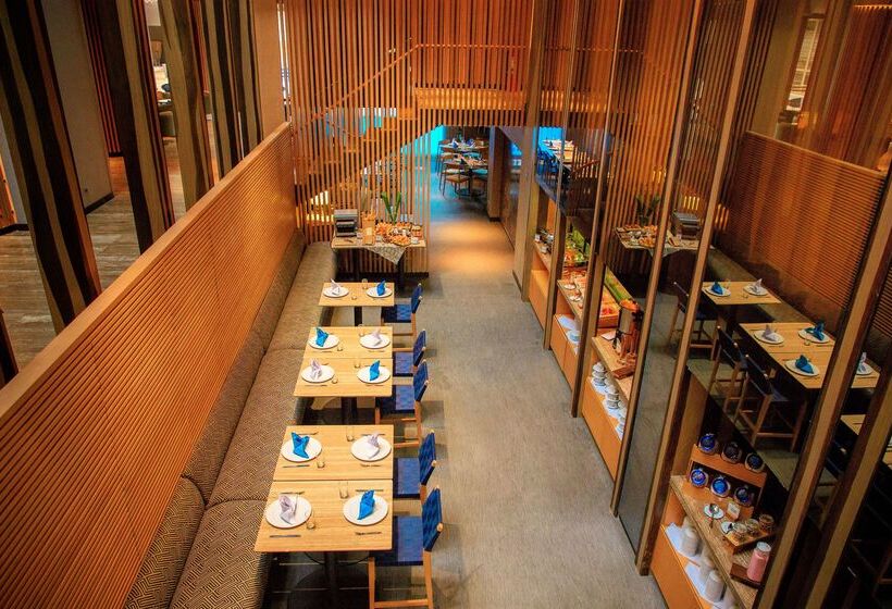 בית מלון כפרי Doubletree By Hilton Iquitos