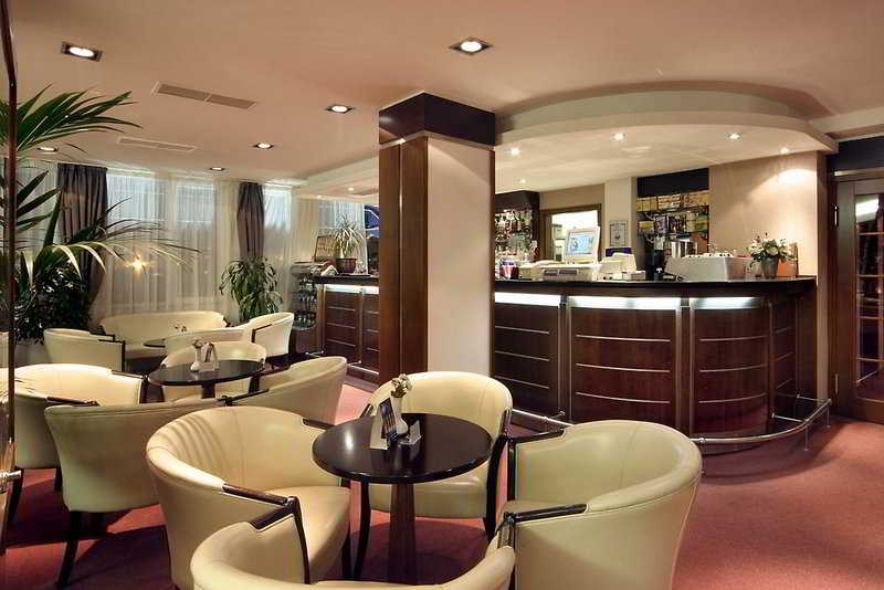 酒店 Forum Free Parking