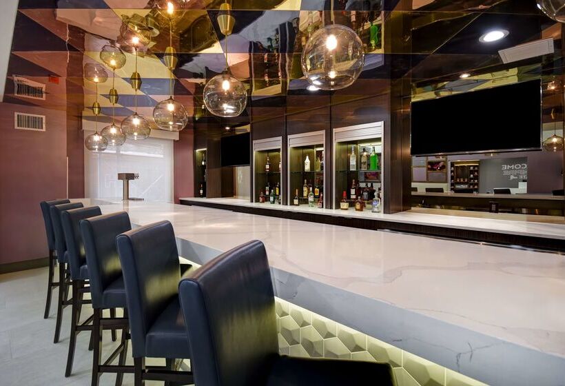 فندق Hampton Inn Nyjfk