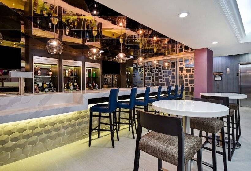 فندق Hampton Inn Nyjfk