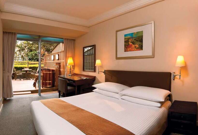 هتل Harbour Plaza Metropolis