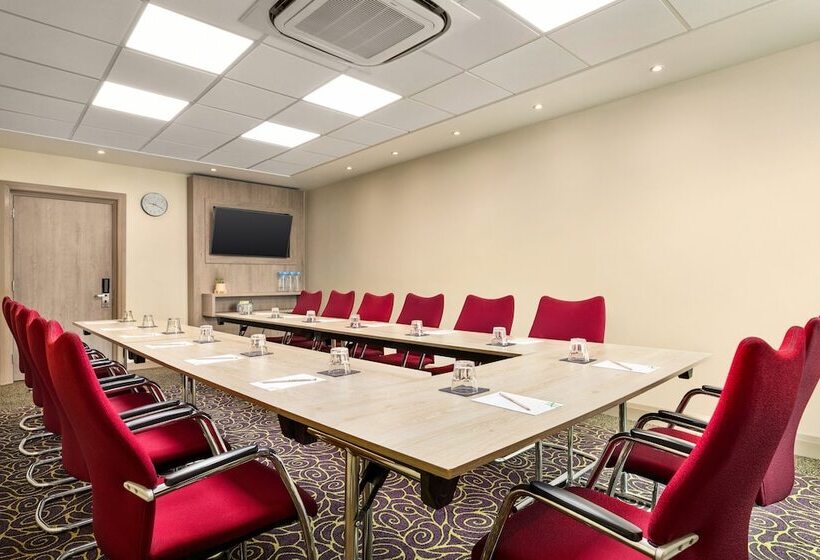 هتل Holiday Inn Birmingham Airport   Nec, An Ihg