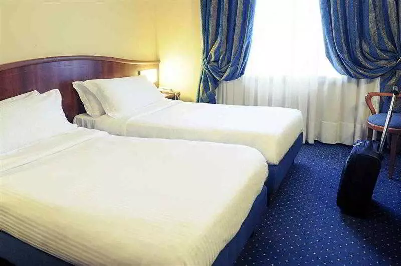 Szálloda Mercure Genova San Biagio