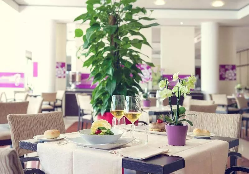 Szálloda Mercure Genova San Biagio