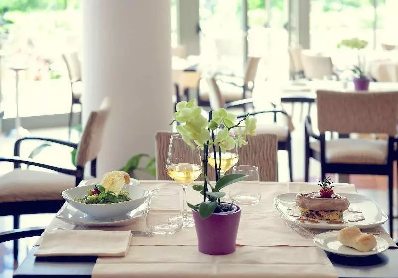 Szálloda Mercure Genova San Biagio