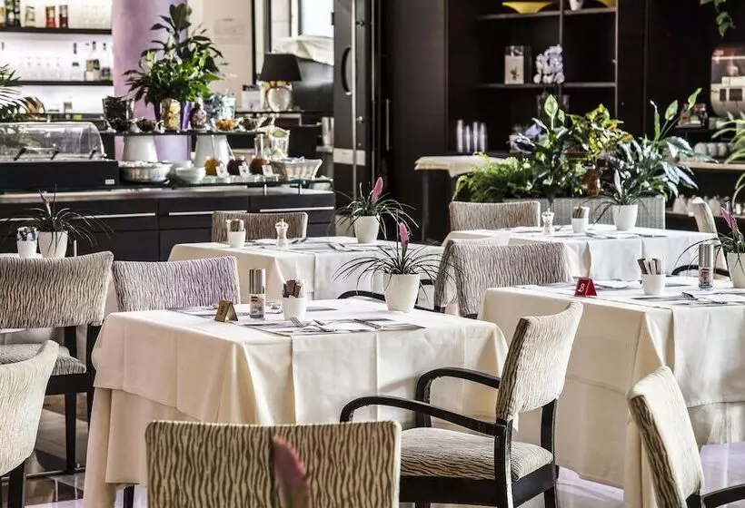 Szálloda Mercure Genova San Biagio