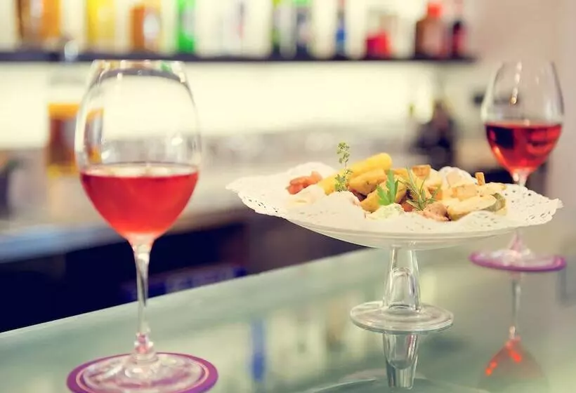 Szálloda Mercure Genova San Biagio