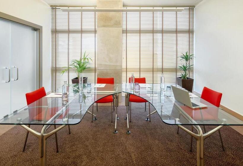 هتل Mercure Porto Gaia