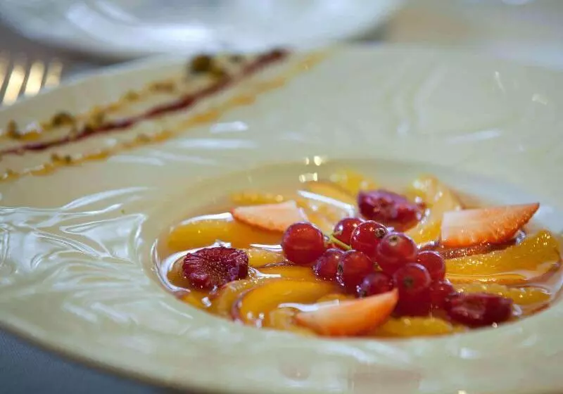 Отель Mercure Saintlary