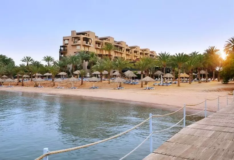 هتل Movenpick Resort & Residences Aqaba