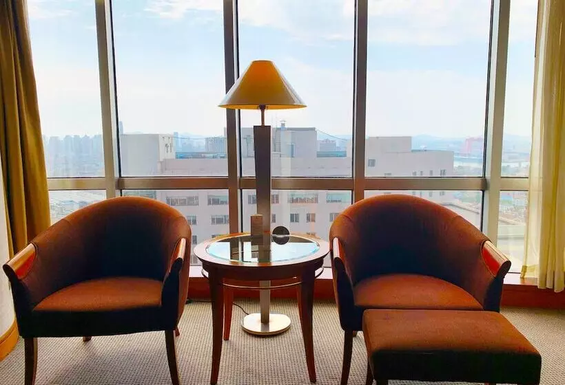 فندق Nikko Dalian