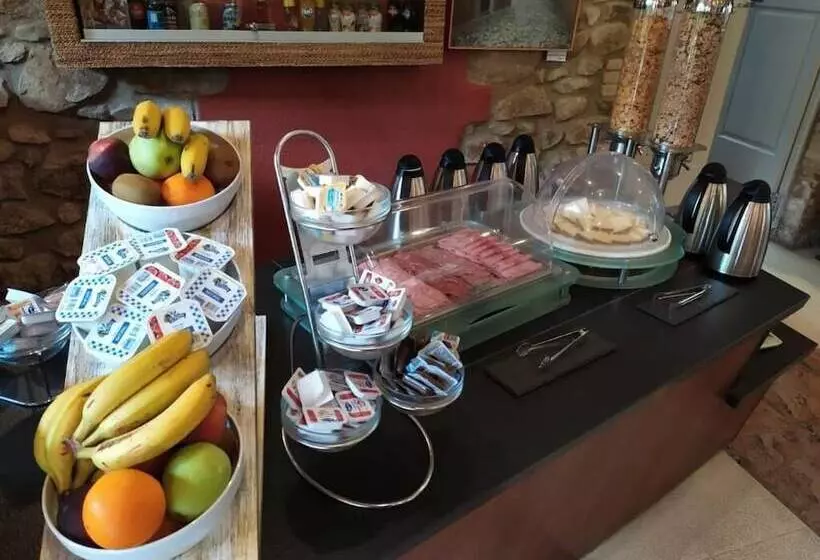 هتل Spa La Central Adults Only