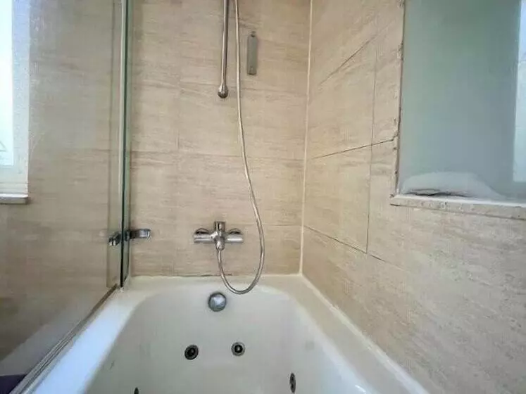 هتل Spa La Central Adults Only