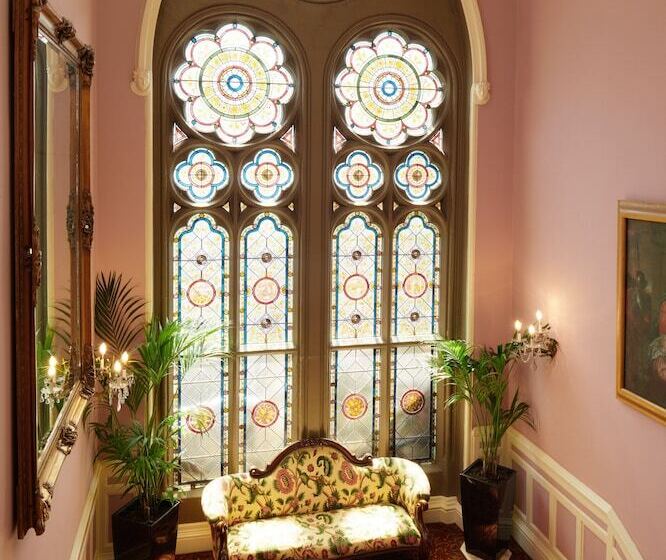 فندق The Culloden Estate And Spa