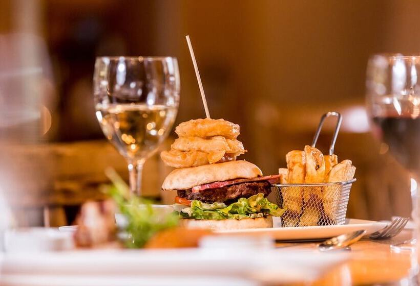 فندق The Culloden Estate And Spa