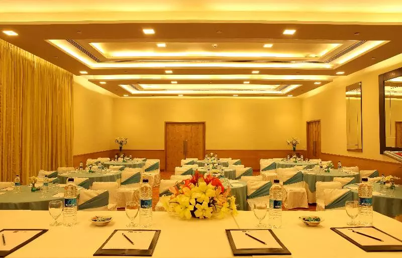 The Metropolitan Hotel & Spa New Delhi