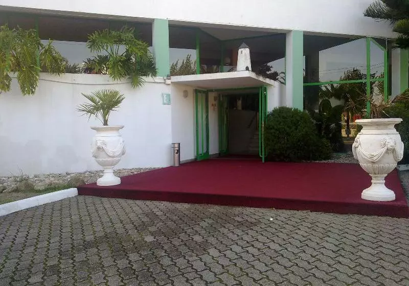 فندق Tropical Promises