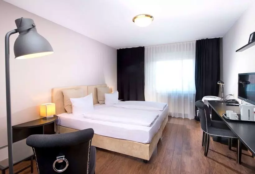 Hotel Tryp By Wyndham Bremen Airport