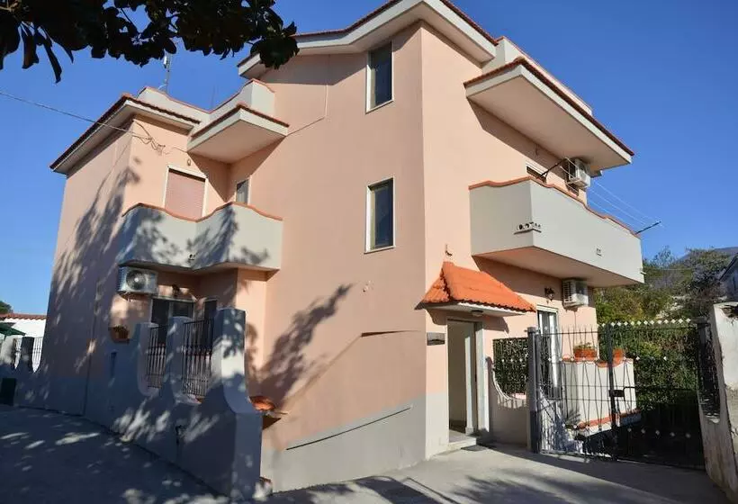 ベッドアンドブレックファースト Bellatrix