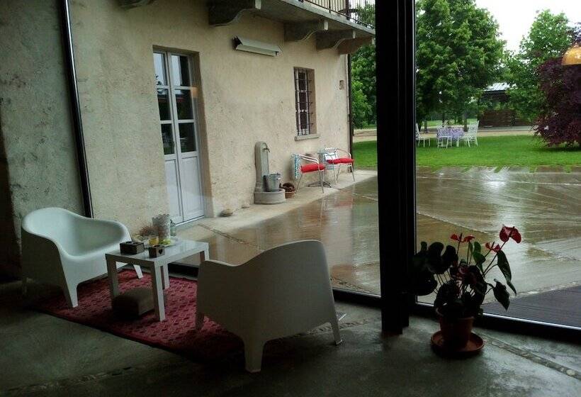 تختخواب و صبحانه Casa Torre Allera